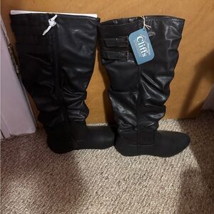 Cliffs by WHITE MOUNTAIN Black Knee-High Boots